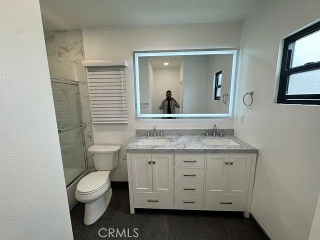 130 S Harper, Los Angeles, CA 90048