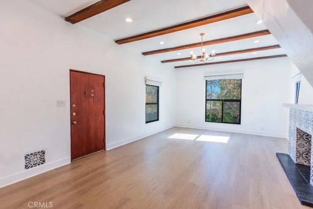 130 S Harper, Los Angeles, CA 90048