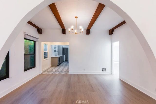 130 S Harper, Los Angeles, CA 90048