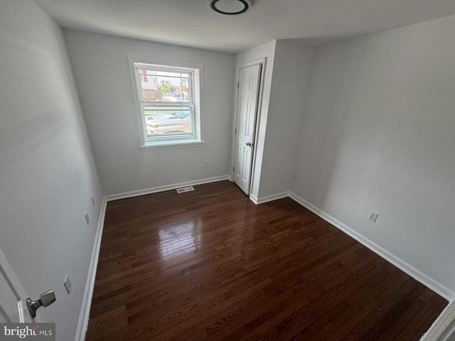 1102 3RD ST, Essington, PA 19029