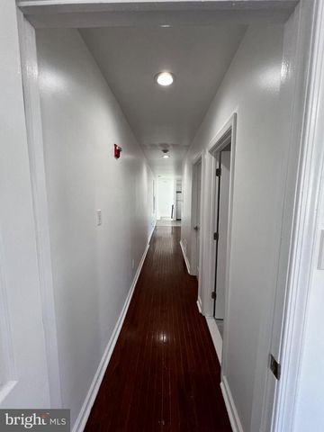 1102 3RD ST, Essington, PA 19029