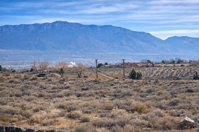 5908 Taurus Avenue NW, Albuquerque, NM 87114