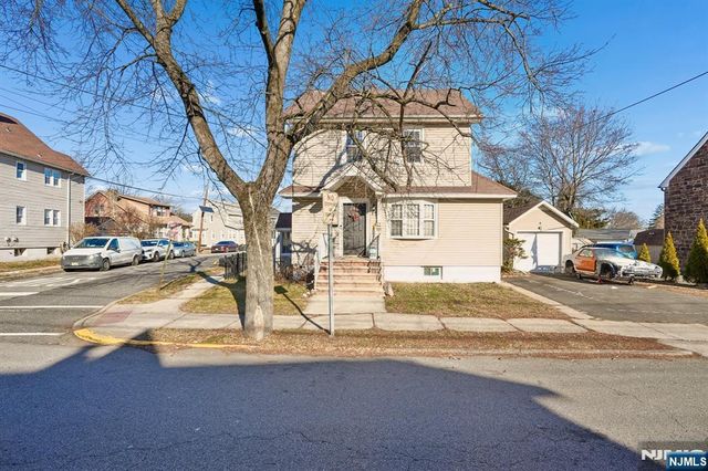 228 Totowa Road, Totowa, NJ 07512