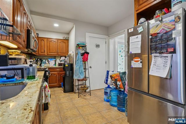 228 Totowa Road, Totowa, NJ 07512