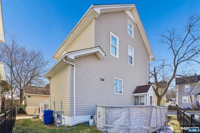 228 Totowa Road, Totowa, NJ 07512