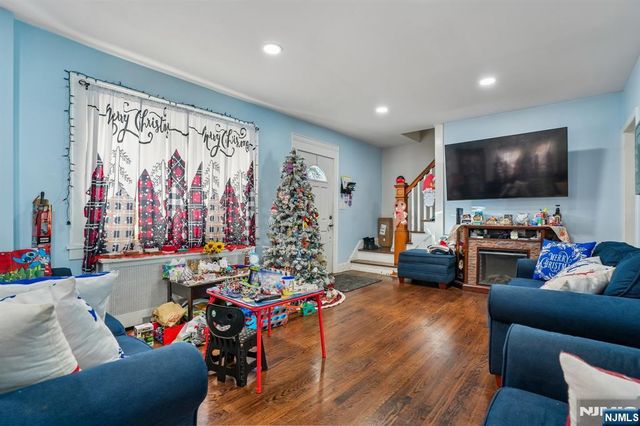 228 Totowa Road, Totowa, NJ 07512