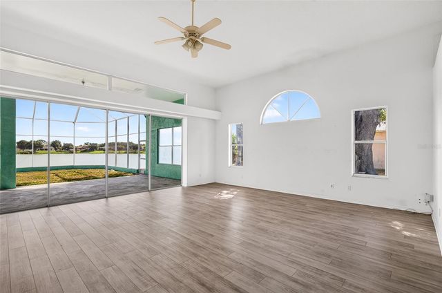 8911 RIVERLACHEN WAY, Riverview, FL 33578