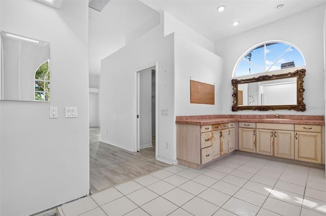 8911 RIVERLACHEN WAY, Riverview, FL 33578