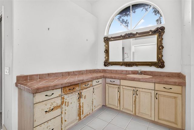 8911 RIVERLACHEN WAY, Riverview, FL 33578
