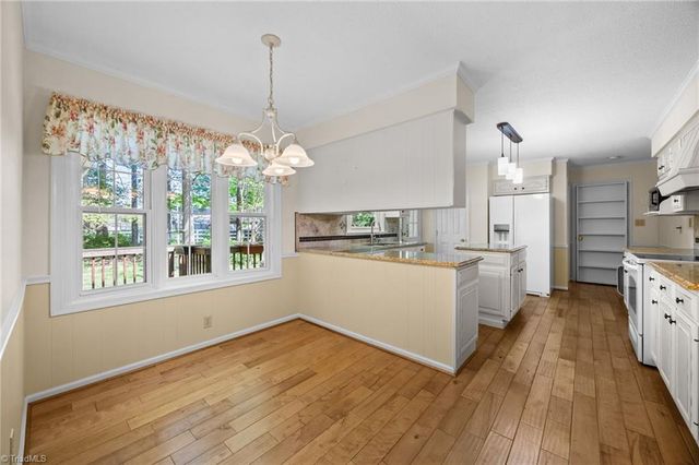 105 Quakerwood Drive, Archdale, NC 27263