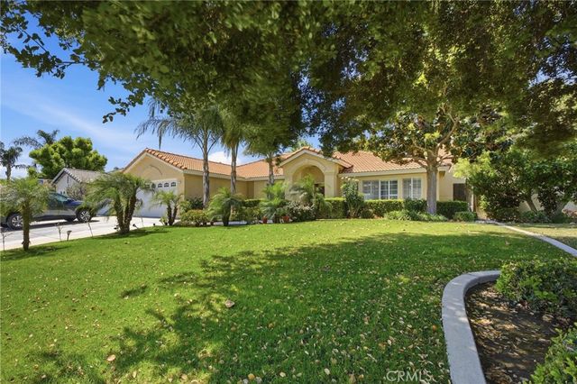 10721 Loughton, Bakersfield, CA 93311