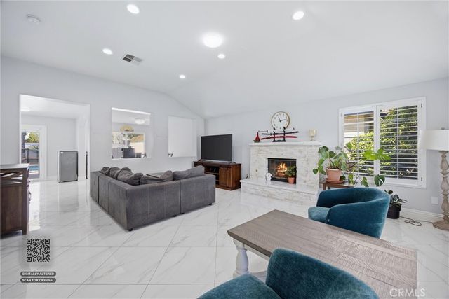 10721 Loughton, Bakersfield, CA 93311