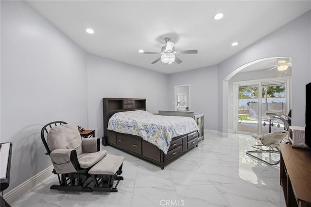 10721 Loughton, Bakersfield, CA 93311