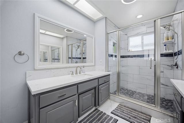 10721 Loughton, Bakersfield, CA 93311