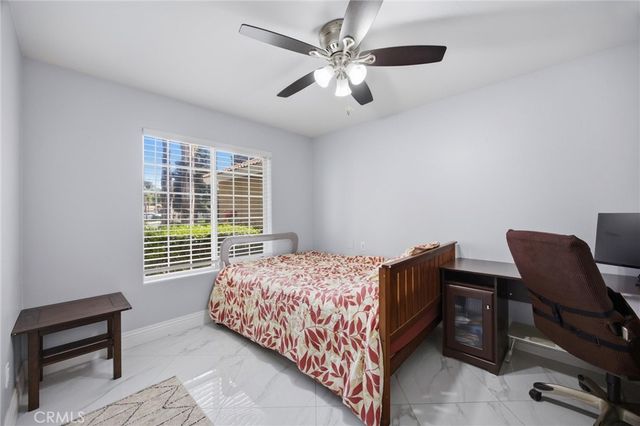 10721 Loughton, Bakersfield, CA 93311