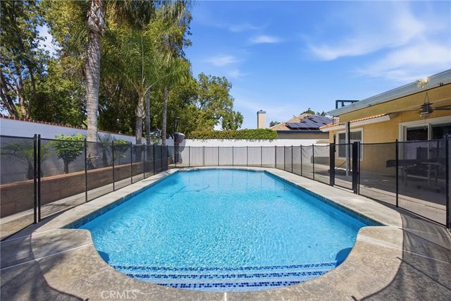 10721 Loughton, Bakersfield, CA 93311