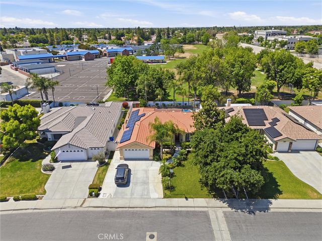 10721 Loughton, Bakersfield, CA 93311