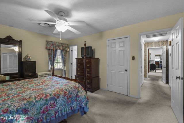 220 Beechcrest Drive, Jackson, MS 39211