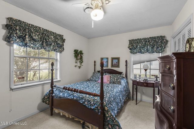 220 Beechcrest Drive, Jackson, MS 39211