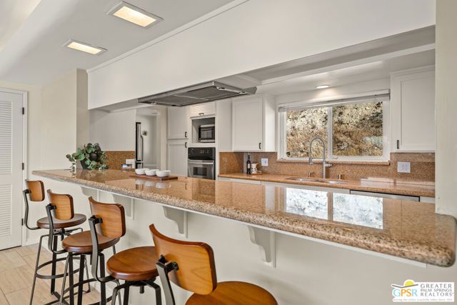 7913 Joshua Lane, Yucca Valley, CA 92284