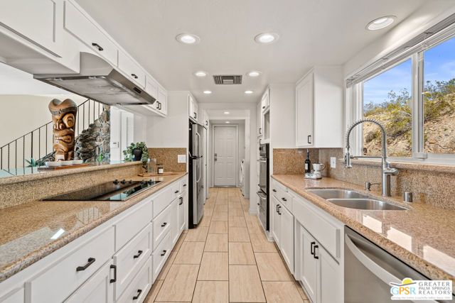 7913 Joshua Lane, Yucca Valley, CA 92284