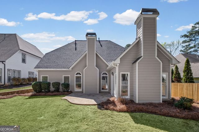 1233 Parkview Lane NW, Kennesaw, GA 30152
