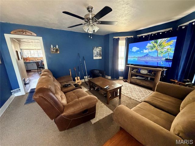 306 Field Street, Park Hills, MO 63601