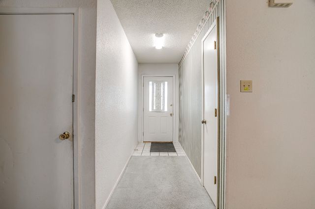 912 Hollow Creek Road, Burleson, TX 76028