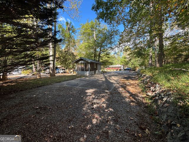 318 Hidden Valley Road, Cleveland, GA 30528