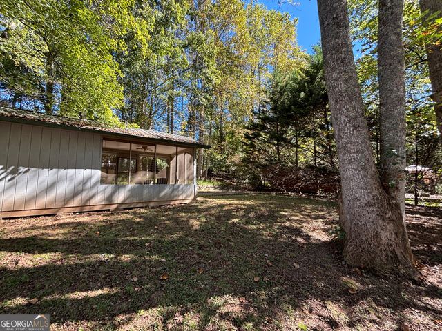 318 Hidden Valley Road, Cleveland, GA 30528