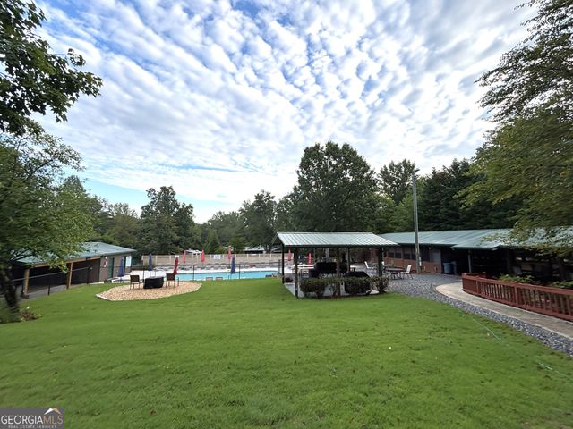 318 Hidden Valley Road, Cleveland, GA 30528