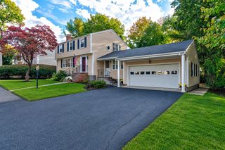 17 Winthrop Ave, Braintree, MA 02184
