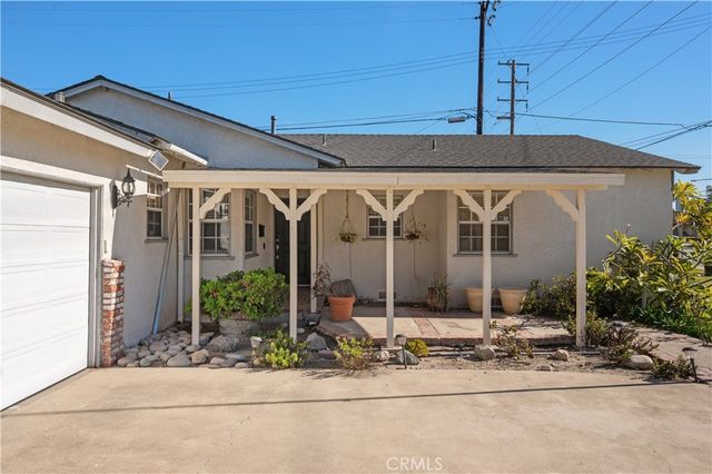 119 W Gladstone, Glendora, CA 91740