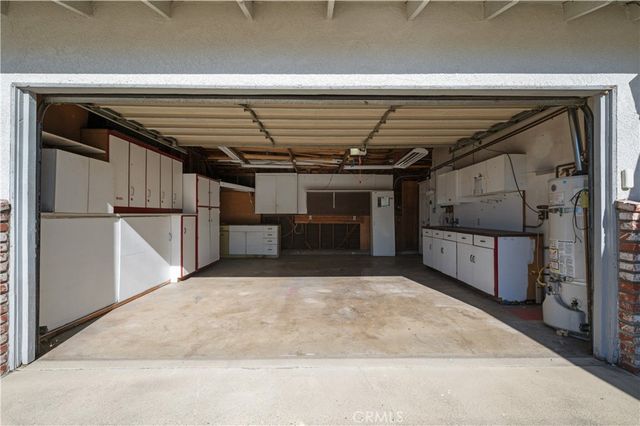 119 W Gladstone, Glendora, CA 91740