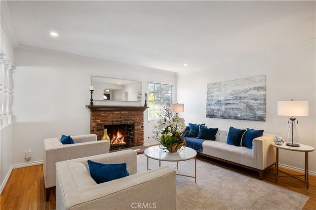 119 W Gladstone, Glendora, CA 91740