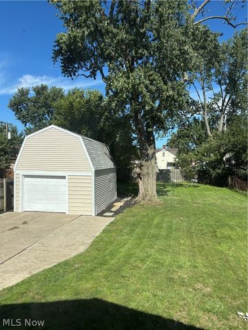 16814 Westdale Avenue, Cleveland, OH 44135