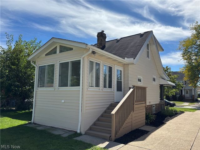 16814 Westdale Avenue, Cleveland, OH 44135