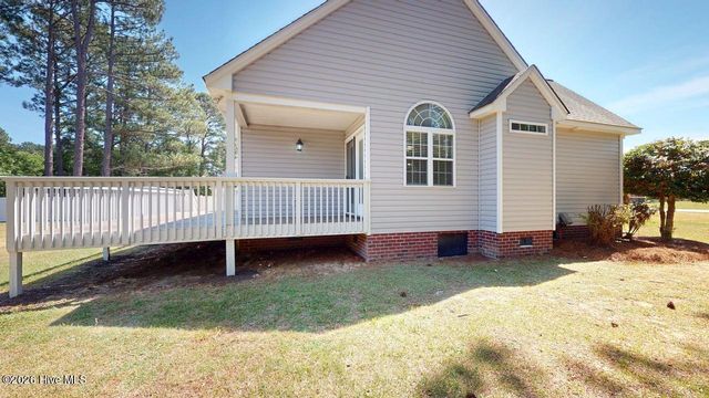 325 Cedar Road, Goldsboro, NC 27534