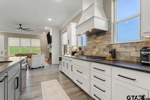 382 Mac Circle, Bullard, TX 75757