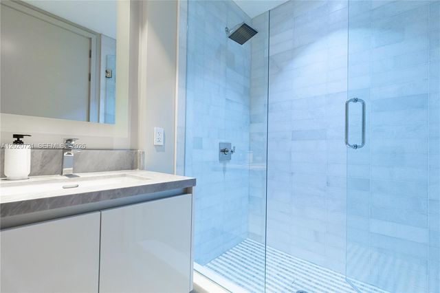 700 NE 26th Ter 2901, Miami, FL 33137