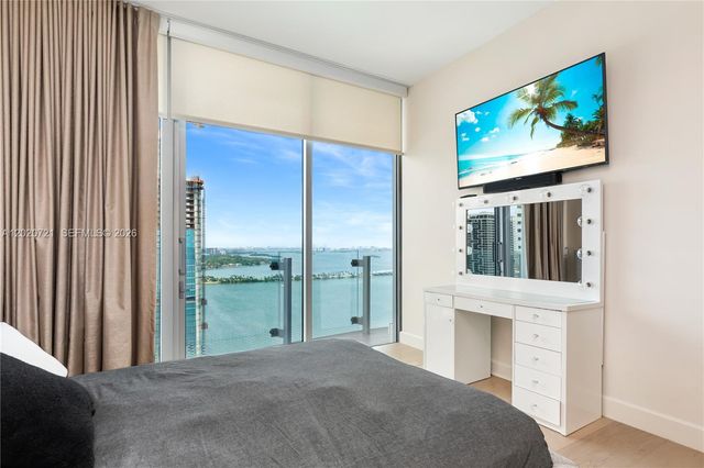 700 NE 26th Ter 2901, Miami, FL 33137