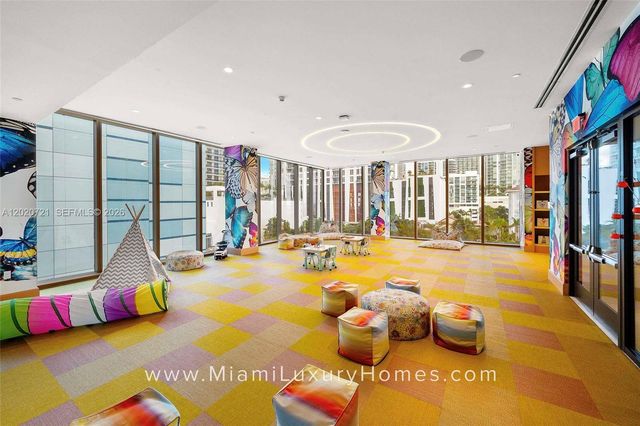 700 NE 26th Ter 2901, Miami, FL 33137