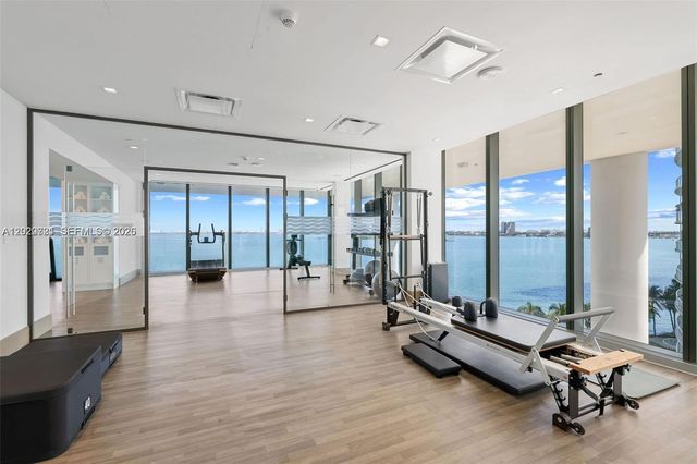 700 NE 26th Ter 2901, Miami, FL 33137
