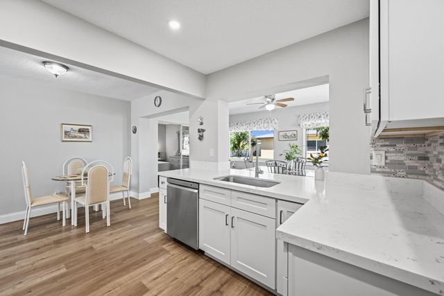 5711 NW 84th Terrace, Tamarac, FL 33321