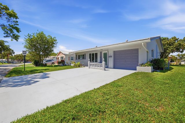 5711 NW 84th Terrace, Tamarac, FL 33321