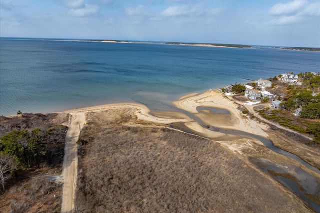 79 King Phillip Road, Wellfleet, MA 02667