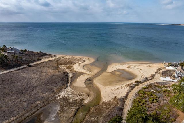 79 King Phillip Road, Wellfleet, MA 02667