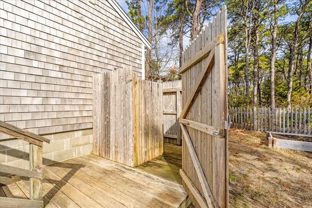 79 King Phillip Road, Wellfleet, MA 02667