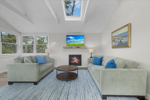 79 King Phillip Road, Wellfleet, MA 02667