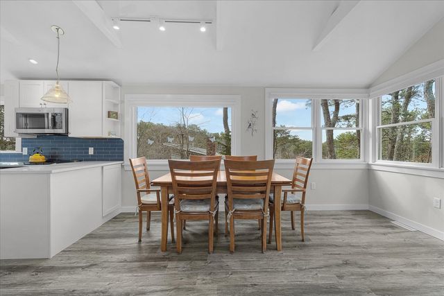 79 King Phillip Road, Wellfleet, MA 02667